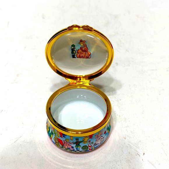 Halcyon Days Enamels Nutcracker Christmas 2001 trinket box - Picture 6 of 14